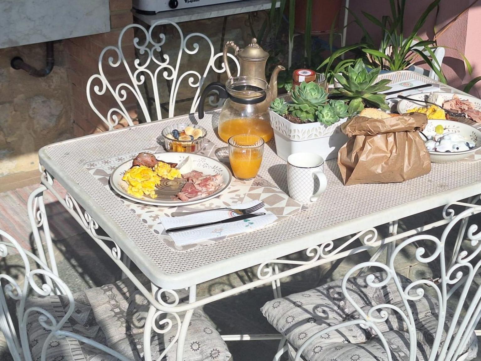 Florinda Lemon'S Suite Cervo Exteriér fotografie